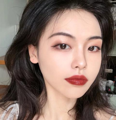 单眼皮如何画好眼妆,单眼皮肿泡眼怎么画眼妆