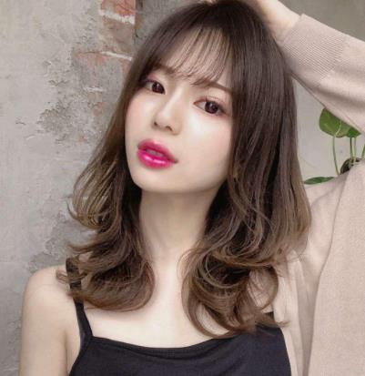 适合女士减龄发型图,适合女士减龄刘海