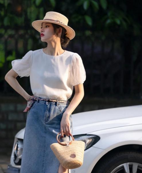 成熟的女性该怎么打扮才显得年轻