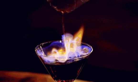 今夜不回家调酒教程,今夜不回家鸡尾酒怎么喝