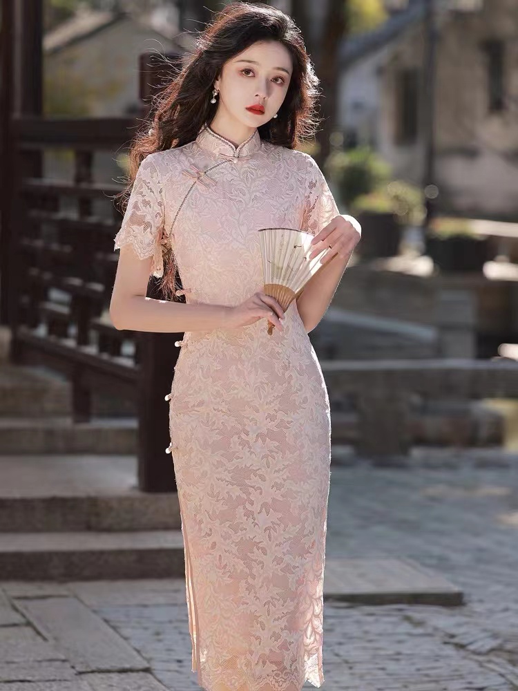 凸显女人味的旗袍图片,怎样的旗袍好看显高级