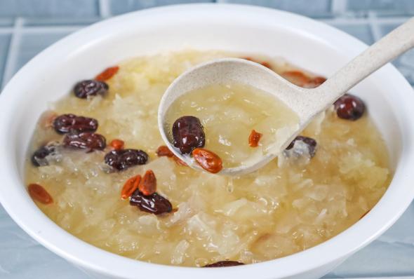 女生爱吃的美食排行榜,女生爱吃什么样的美食