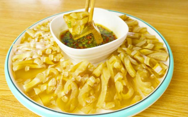 女生爱吃的美食排行榜,女生爱吃什么样的美食