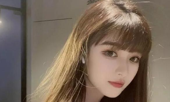 和一个年纪大女人约会怎么安排,为什么男人都喜欢半老徐娘的女人