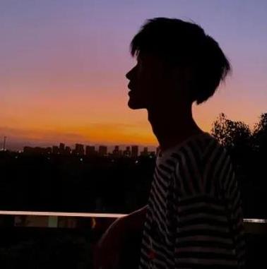 男人死心的三种表现，男人彻底死心后的表现
