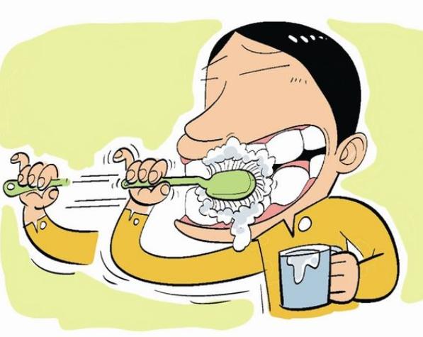 口臭少吃三样东西，口臭最好别吃什么东西