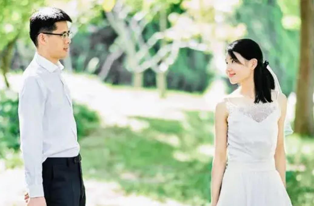哪种男的容易吃回头草,男人在什么情况会吃回头草
