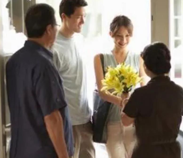 恋爱期间什么时候适合到男友家去