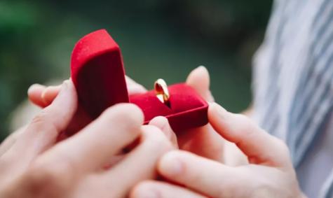 女生找对象人品重要还是工作重要,女生找对象人品和工作哪个更重要