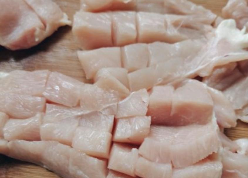 鸡胸肉最忌放三种调料，鸡胸肉怎么做不柴