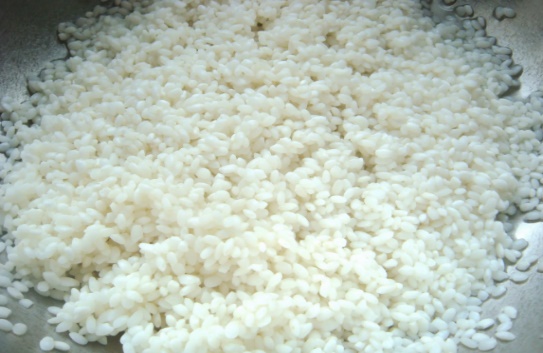 糯米湿气重的人适合吃吗,糯米怎么做好消化