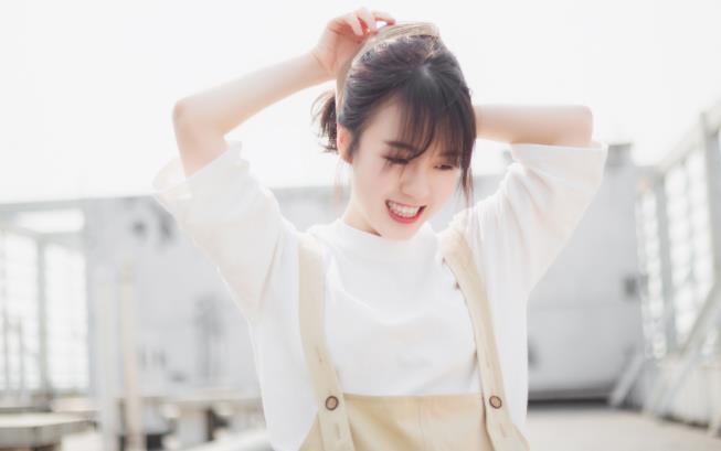 情商低嘴笨怎么哄老婆,情商低嘴笨怎么哄女生