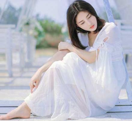 男人删掉初恋微信的心里,男人不删前女友微信什么心里