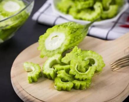 夏天食补吃什么好,夏天适合食补调理身体吗