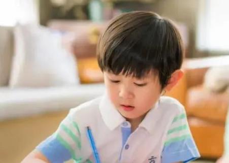 孩子几岁练字最佳,儿童练字要做控笔训练吗