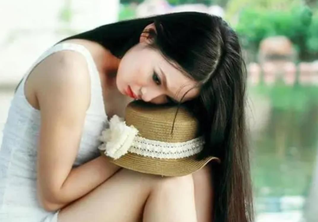 什么样的女人命苦,命苦的女人身上有哪些习惯