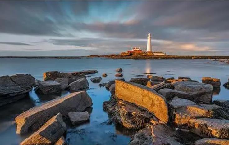 让人情不自禁喜欢你的五种行为