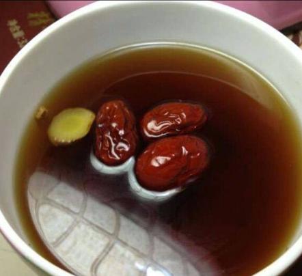 夏季吃姜有什么讲究，夏季吃姜能祛湿气吗