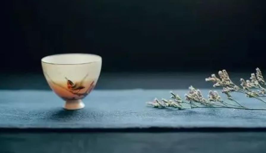 和长辈如何聊天不冷场,第一次见家长怎么聊天不冷场