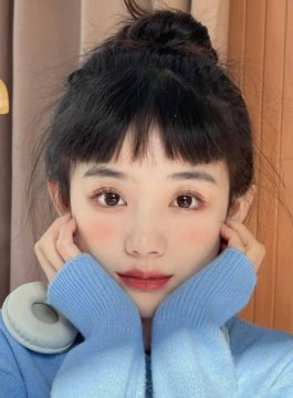眉上刘海适合哪种脸型，俏皮又不挑脸型的眉上刘海