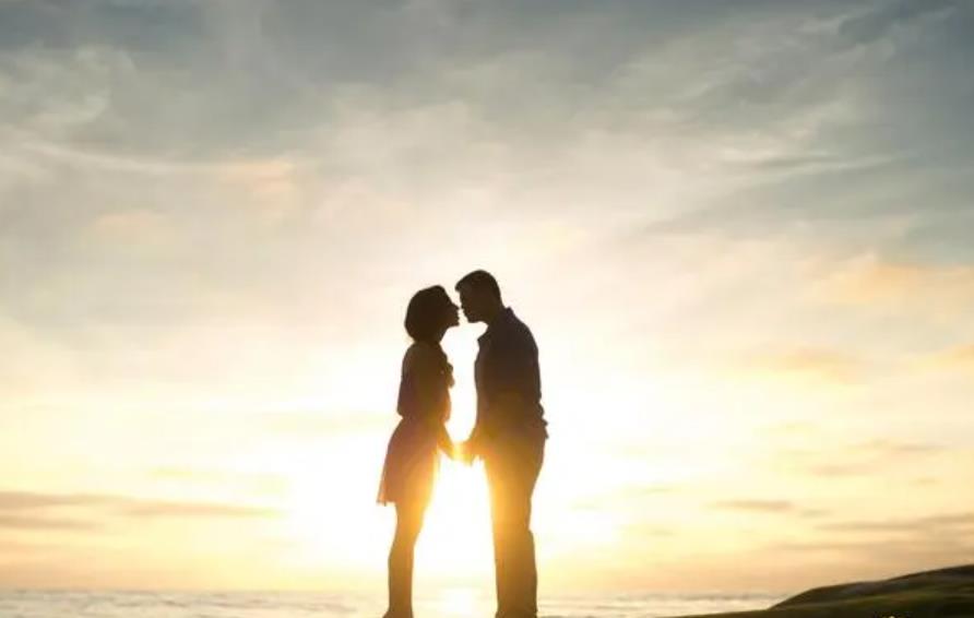 已婚中年异性有纯洁的友谊吗,如何跟已婚男人正常相处