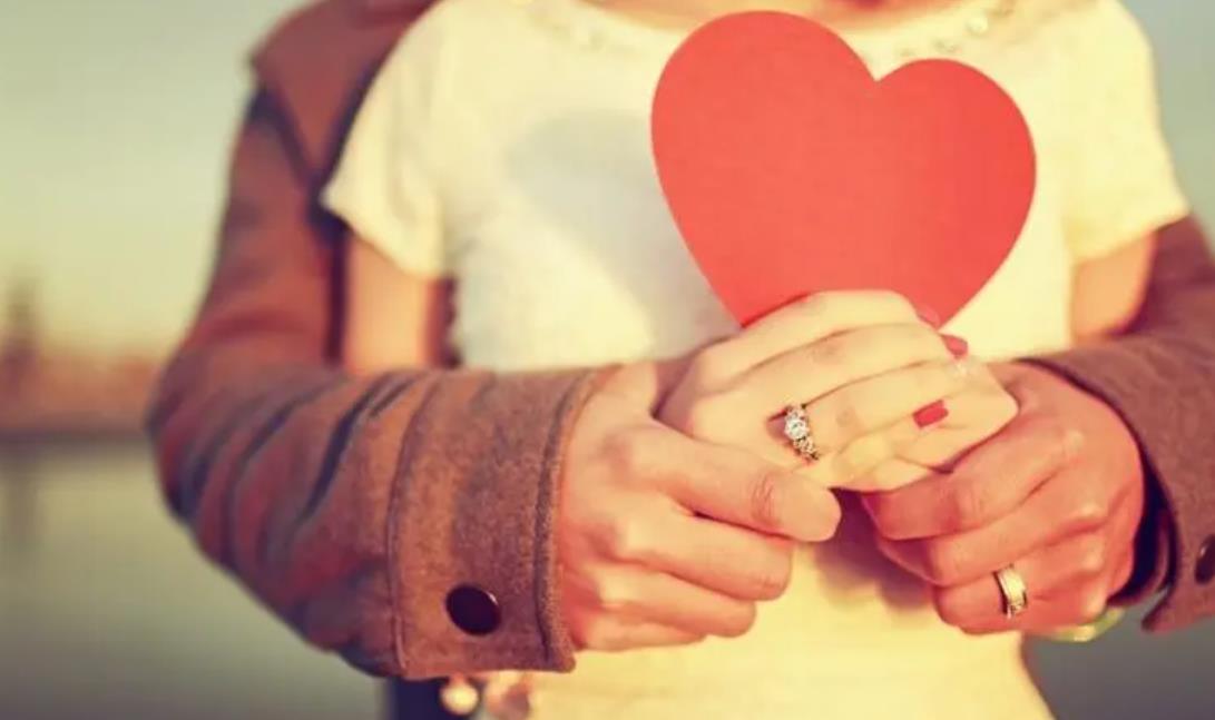 已婚中年异性有纯洁的友谊吗,如何跟已婚男人正常相处