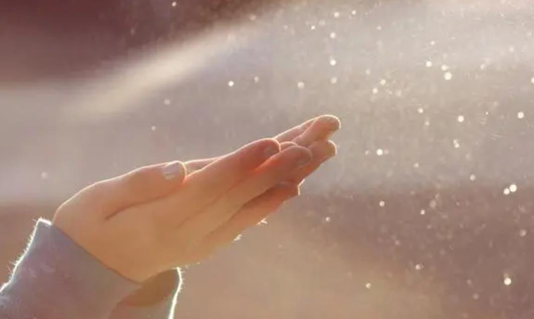 中年男人在你面前紧张代表什么,男人在你面前说话紧张怎么回事