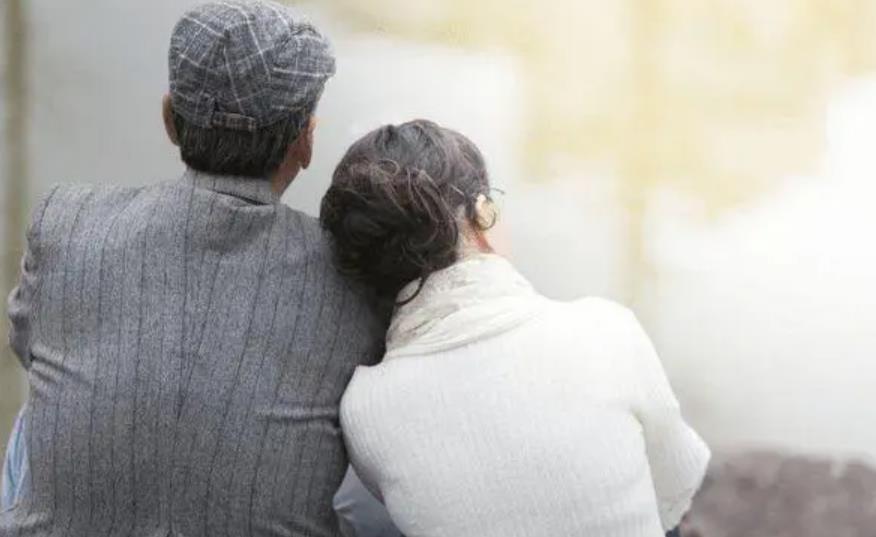 为什么说感情中最难的是中年人,为什么感情中最难的不是年轻人