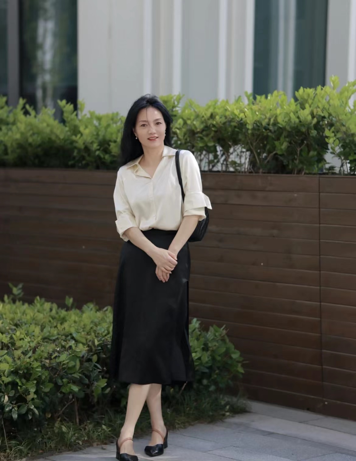 中年女人的职场黄金穿搭,中年人职场怎么穿有气势