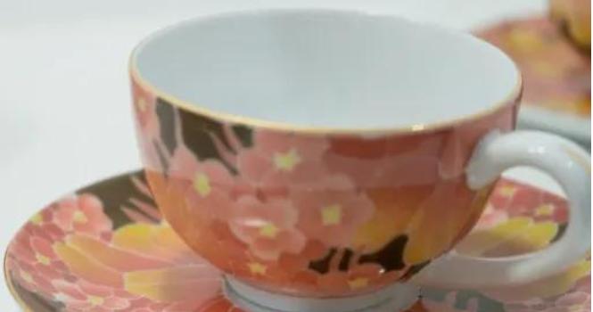 当女人不愿意和男人吵架了是不爱了吗，女人为什么不愿意和男人吵架了