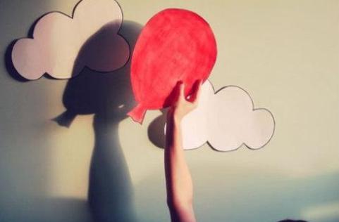 分手一定要删掉对方吗,分手后留有联系方式是什么意思