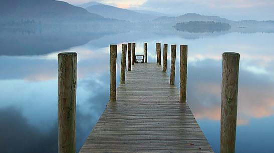 离婚的人不能和什么人结婚，离婚的人不能和什么人在一起