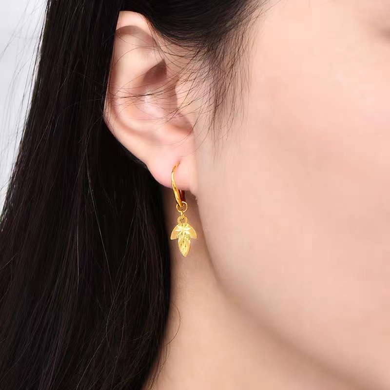 50-60岁适合的耳饰,40-50岁戴什么耳环好