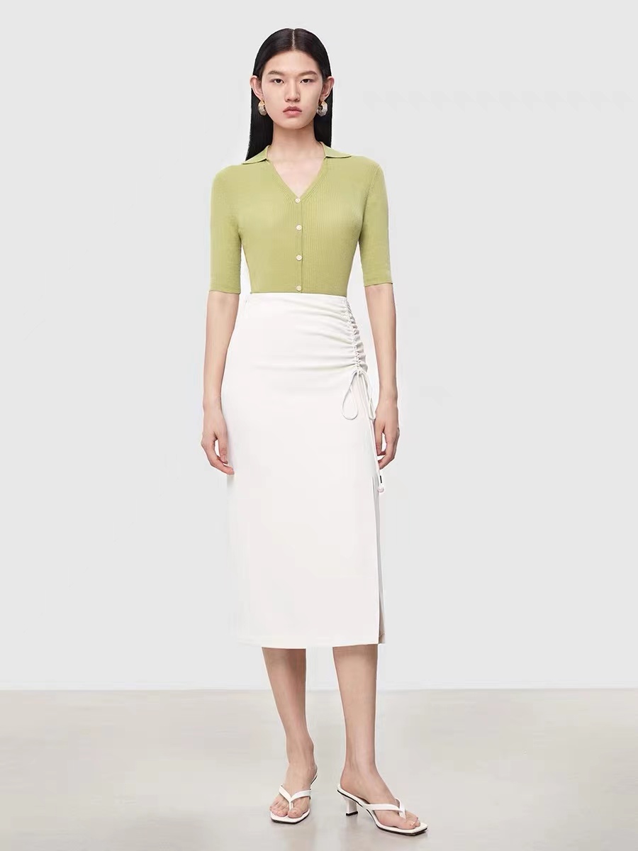 h型身材搭配什么上衣