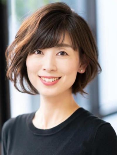 日本中年女发型短发
