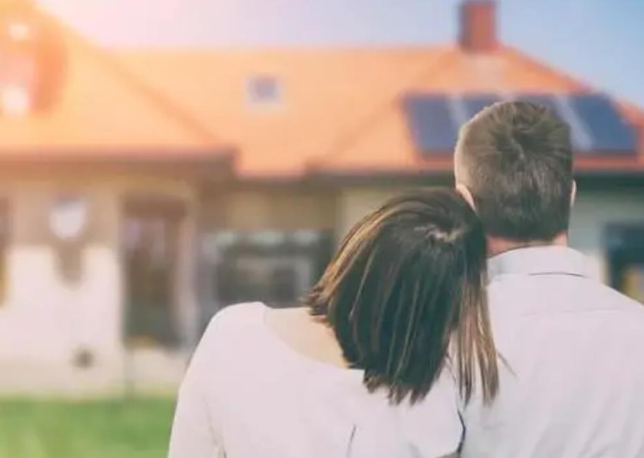 如何看出一个女人爱你还是爱你的钱