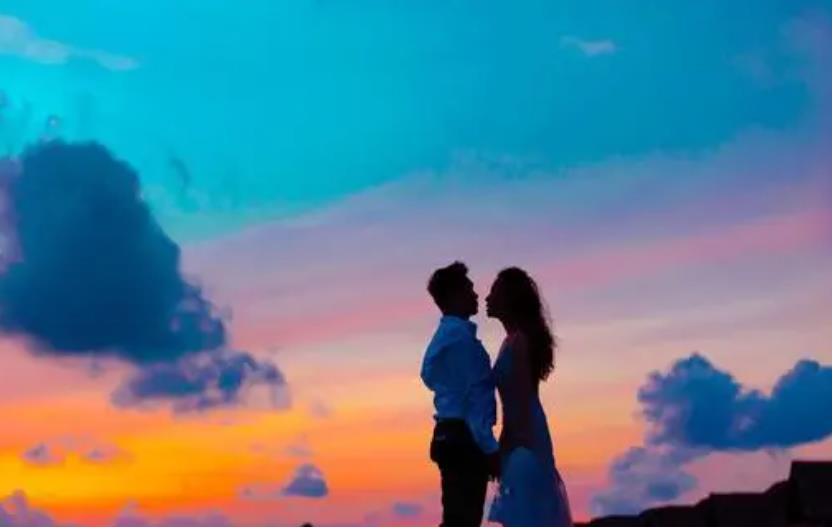 男人在三件事上克制是把你当家人,男人克制自己的感情是因为不爱吗