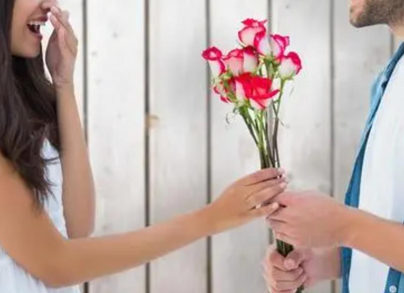 吵架分居了如何挽回，吵架后的夫妻怎么样才能提升感情
