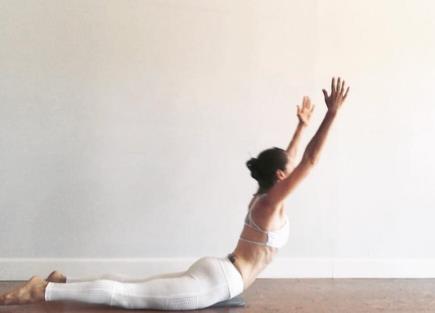 怎么运动可以瘦背，背有点驼做什么运动好