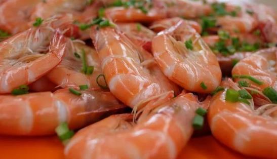 虾怎么去虾胃和虾线，虾煮几分钟最好吃最嫩