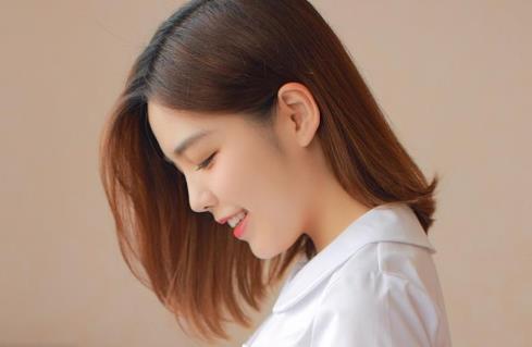 相亲女孩有这几种表现就别追了，相亲女拒绝你一般有三种暗示