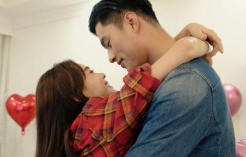 和女生第一次约会如何显得大方,女生第一次约会带闺蜜是什么意思