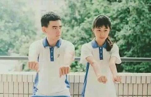 男人看你时眼睛发亮为什么,一个男人看你时眼睛发亮说明什么