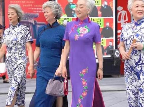 女人最有福气的打扮,女人最有福气的打扮是什么样