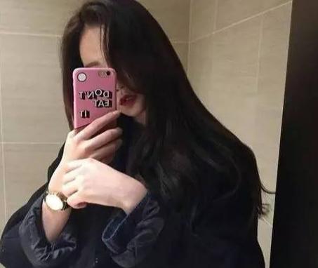 对镜自拍姿势,对着镜子拍照技巧