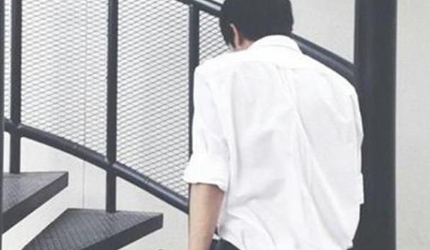 怎么判断一个男人是否懦弱,一个男人越是无能越有这五种表现