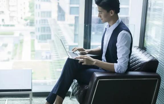 女人为什么比男人长寿,为什么女人比男人显老