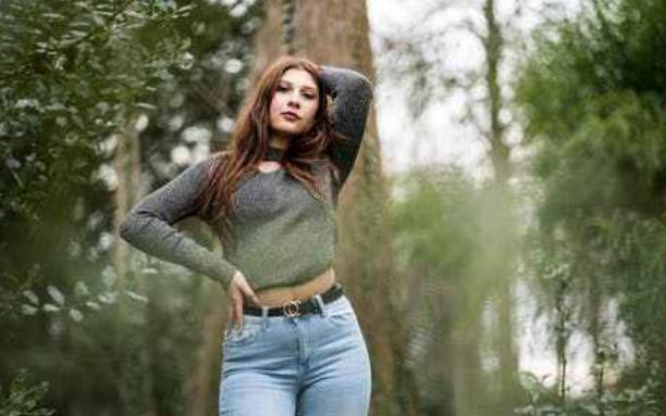 中年女人爱你的表现手势动作,中年女人对外动真情的十个表现