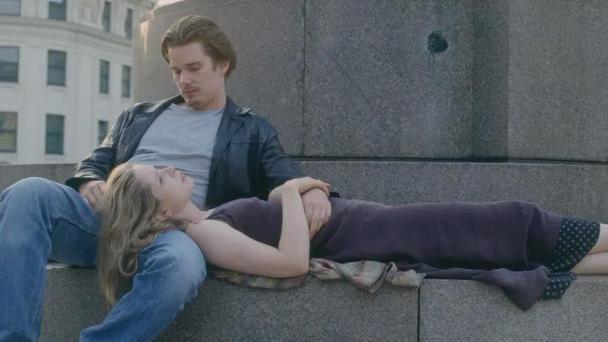 如何让两个人变得亲密,亲密行为和亲密感哪个更重要