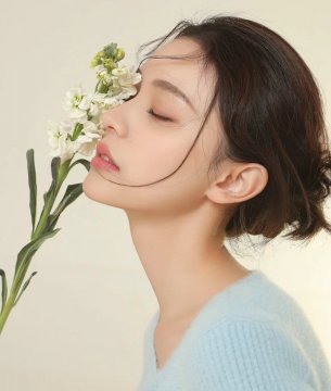 干净自然女人侧面图片，女人侧面图片大全清新自然